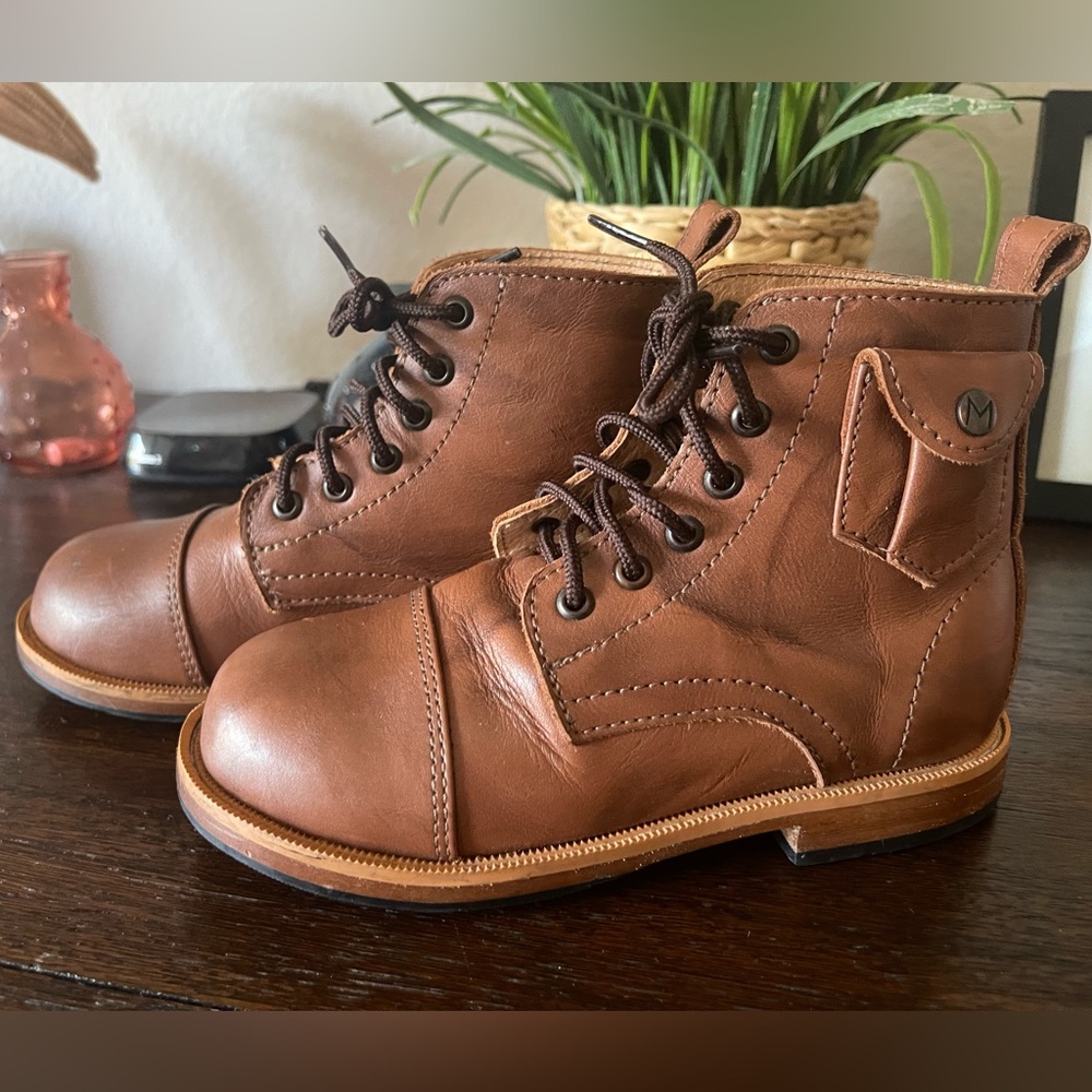 Mikoleon Heirloom Boots